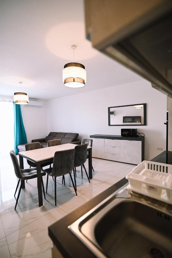 Spacious 3 Bedroom In Sliema! *