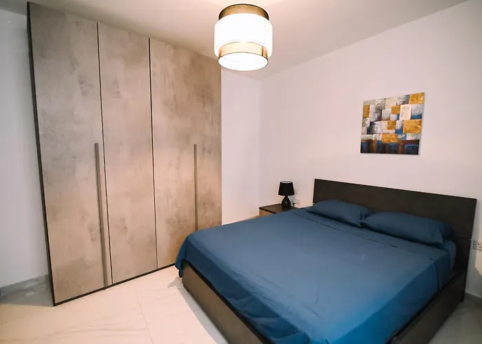 Spacious 3 Bedroom In Sliema!